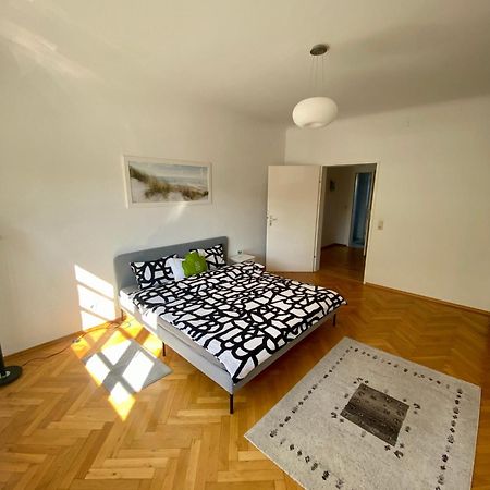 City Retreat In Eisenstadt Zentrum Екстер'єр фото